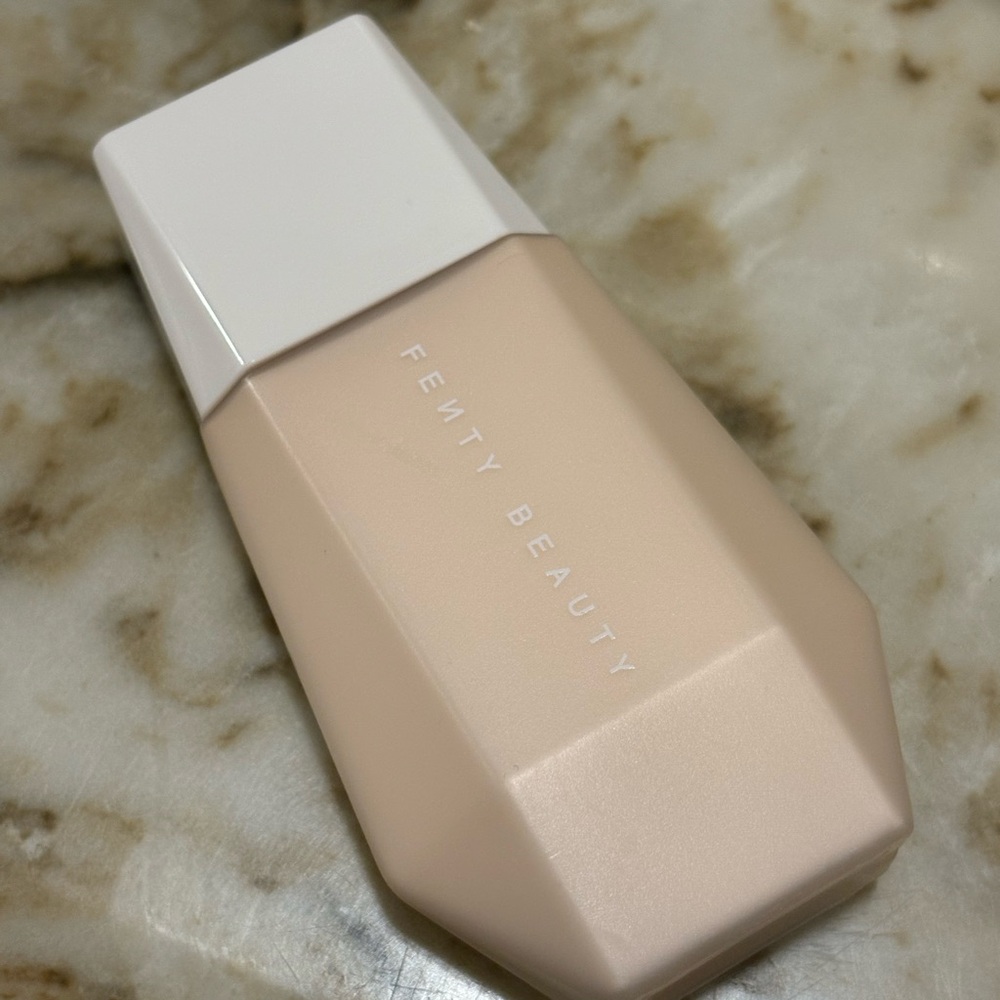 Fenty Beauty Pro Filt'r Foundation - Tan